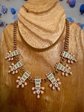 Plunder Statement Peach Blue Necklace with Rhinestone Details New in Package